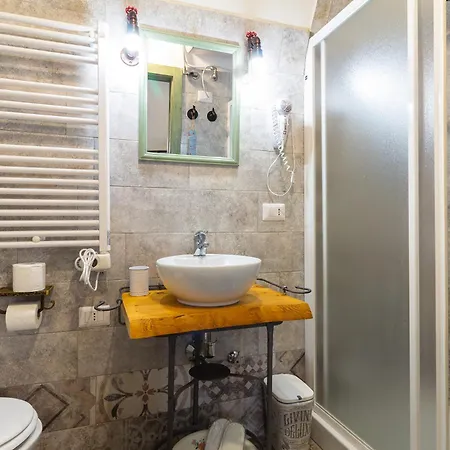 Bed and Breakfast Beb Diavolo Furbetto